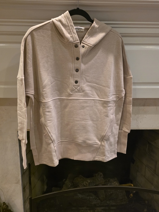 Zenana Outfitters Tops - Zenana Outfitters Women's Light Beige Button-Placket Hoodie